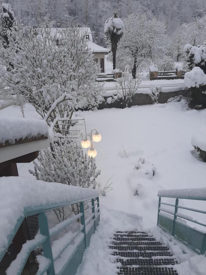 La Petite Auberge De Niaux מראה חיצוני תמונה